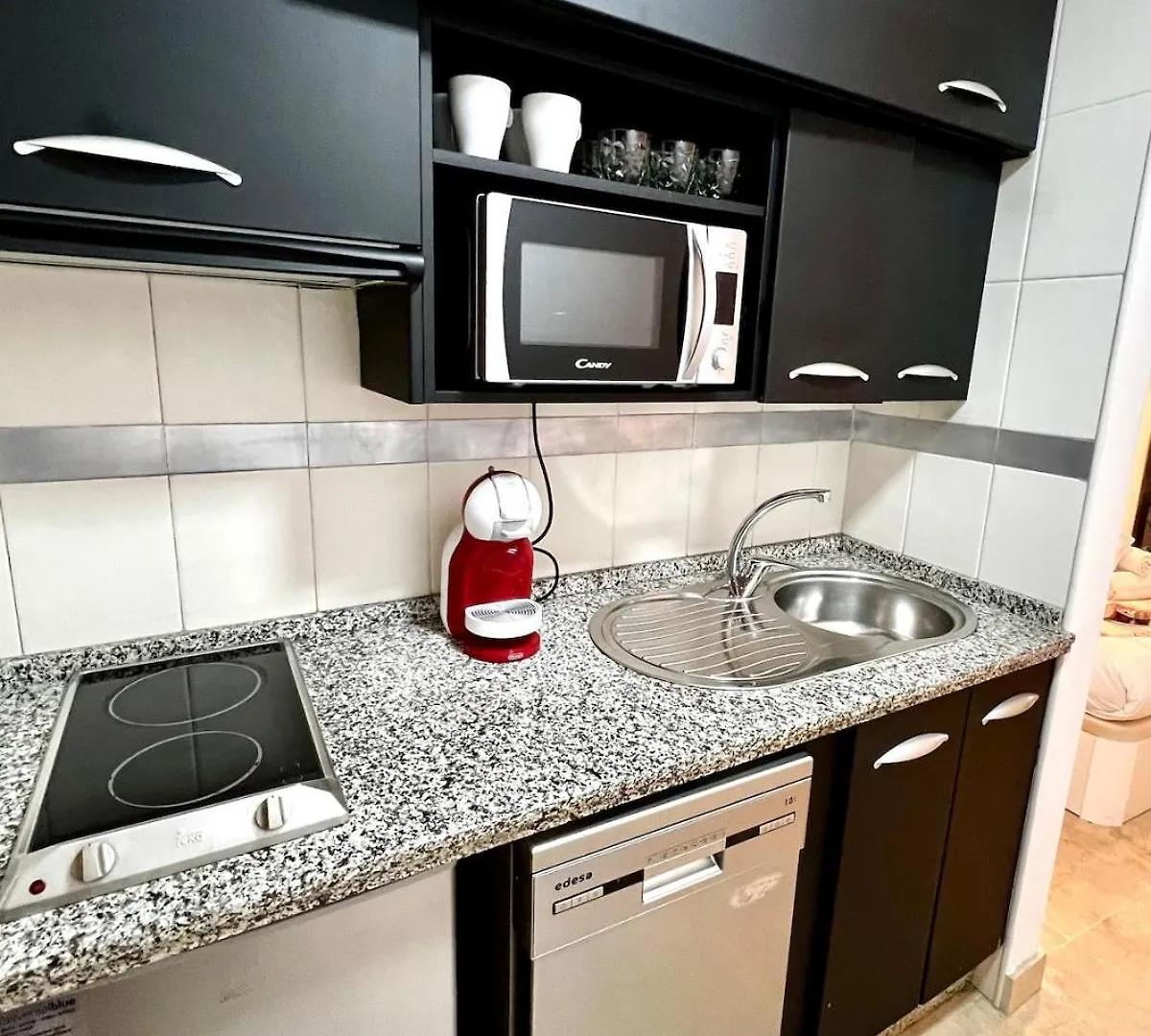 Modern Apartment In Juan De Austria Málaga Spanien